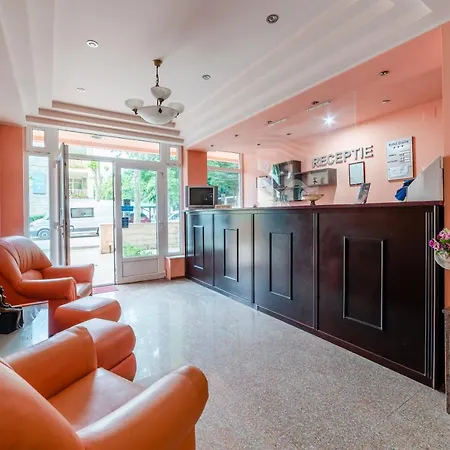 Hotel Giulia - Locatie Centrala Eforie Nord