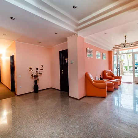 Giulia - Locatie Centrala 3* Eforie Nord