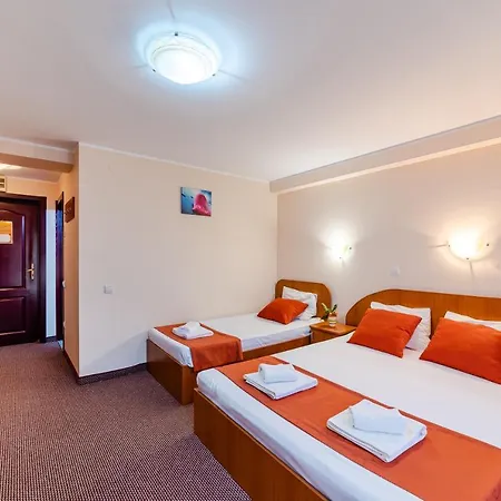 Giulia - Locatie Centrala 3* Eforie Nord