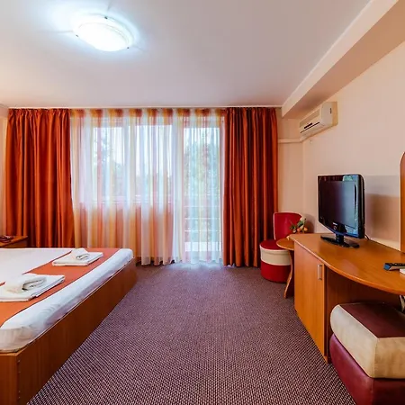 Giulia Hotel 3*