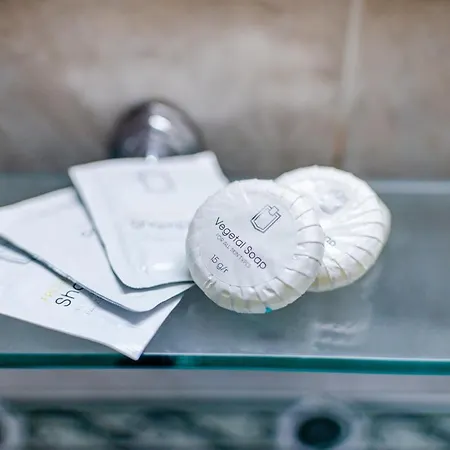 Giulia - Locatie Centrala Hotel